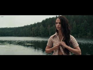video алисия викандер alicia vikander голая в фильме королевские драгоценности 2011 sex