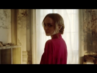 video lily rose depp for chanel n5 leau 2016 ad campaign sex