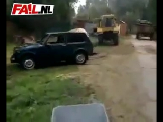 video как не нужно вытаскивать автомобиль с озера sex