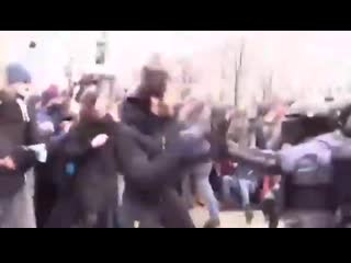 video джумаев сайд мухамад сайд ахмадович предположительно дерется с омоном sex