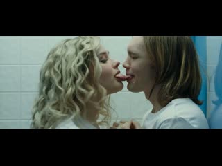 video кэтрин лэнгфорд спонтанность katherine langford spontaneous 2020 sex