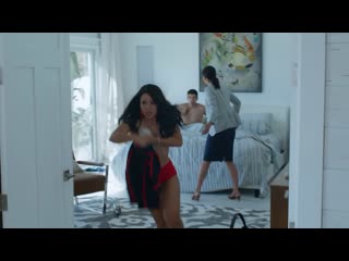 video сьерра рамирес майя митчелл эмма хантон приятные хлопоты cierra ramirez maia mitchell emma hunton good trouble 2 sex