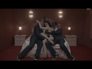 video monarchy disintegration ft dita von teese эротика порно грудь девушка малышка porn целка группавушка соска молодые sex