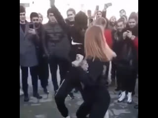 video студентов заставили извиниться за слишком горячие танцы sex