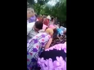 video партия ляшко в бориславе львовской областиподкупает незаложенных людей баклажанами последние аккорды бесславного sex