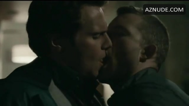 video актер джонатан грофф и рассел тови гей секс сцена в сериале в поиске sex