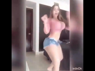 video пышнотелая сочная малышка трясет своими упругими ягодицами и огромными красивыми сиськами не порно фитоняшка sex