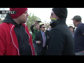 video в сша антифашисты сорвали митинг националистов против решения трампа о ракетном ударе 9 04 2017 sex
