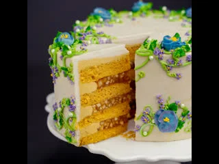 video sandthorn rosemary frosting in apple carrot sponge bisquit with apple quince compote simmered in panela sex