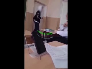 video школьник сорвал урок и выгнал учителя из класса sex