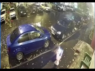 video мигрант пытался молодые школьницy в подъездe дома sex
