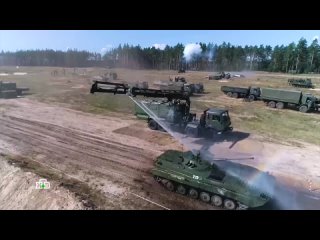 video смотр современная техника в руках профессионалов на полях учебных боев sex