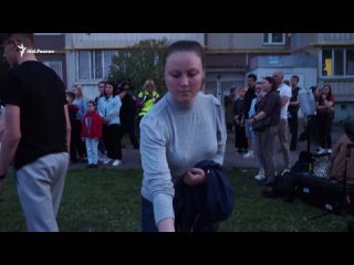 video казанцы собрались почтить память погибших в стрельбе в 175 й гимназии sex