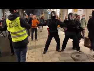 video провокация на акции в защиту навального в москве sex