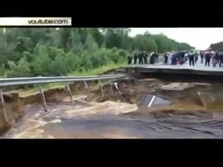 video особое мнение гигантская дыра парализовала движение на трассе тюмень ханты мансийск sex