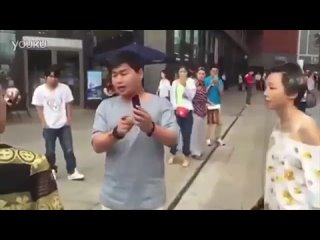 video особое мнение в китае молодые люди познакомившиеся в сети подрались при реальной встрече sex