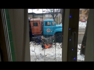 video каждый сотый россиянин признался что выпивает на работе sex