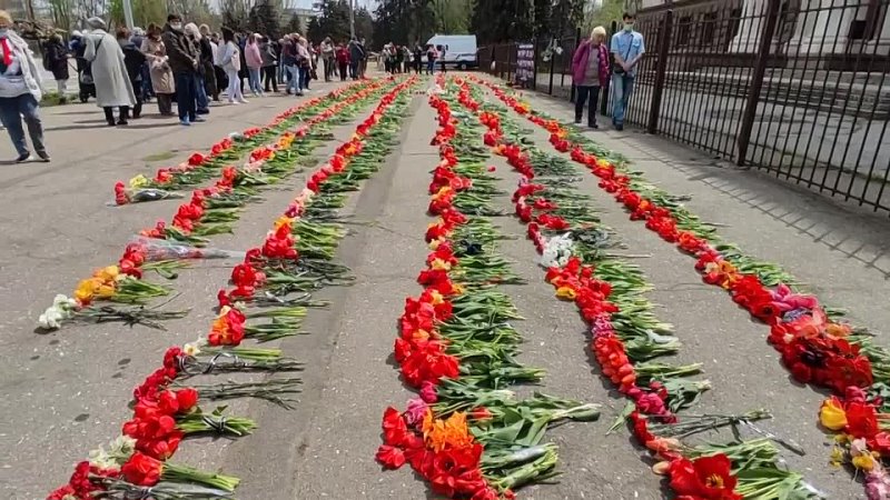 video дом профсоюзов в одессе утопили в цветах в память о погибших 2 мая sex