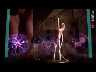 video полностью разделась на работе в клубе голые селфи студентки интим sex