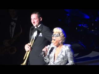 video tony bennett lady gaga bewitched bothered bewildered vancouver 25 may 2015 sex