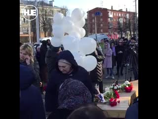 video прошёл год с пожара зимняя вишня sex