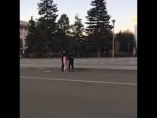 video по барнаулу сегодня утром бегала голая женщина пела и плясала sex