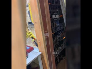video в москве секретная ферма для майнинга криптовалюты была спрятана в ресторане sex