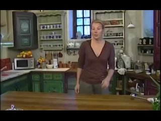 video такая мать лучше на кухню не пускать sex