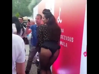 video настя каменских позирует на фестивале в юрмале sex