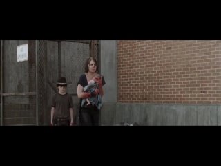 video отрывок из сериала ходячие мертвецы потеря матери карл sex