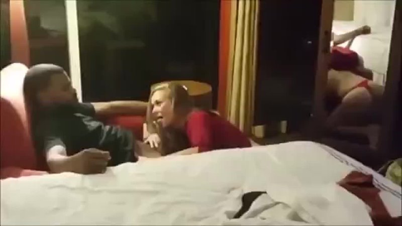 video шикарный подарок для любимой мжм сексвайф куколд свингеры женанадвоих двойное проникновение секс втроем sexwife sex