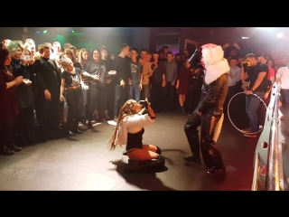 video стриптиз от гора и венеры ночной клуб пепел а вы любите стиль собачки sex