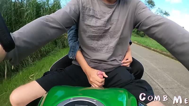 video секс на мотоцикле моя подстилка в экипаже sex