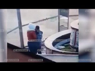 video пара занялась жарким сексом в мороз на улице у аэропорта домодедово sex