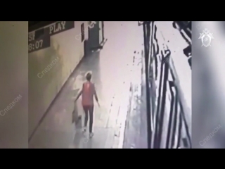 video убийца полицейского сбегает с места преступления в метро видео скр sex