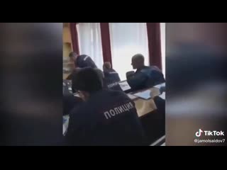 video жизнь ворам зарплата мусорам другой полиции у меня для вас нет sex