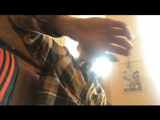 video сучку щипают за соски она аж подпрыгивает от боли но продолжает улыбаться и думать об огромном елдаке18 sex
