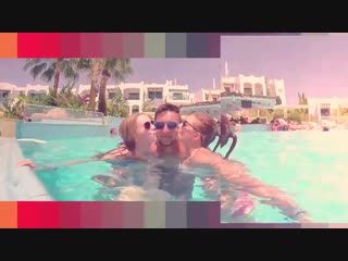 video как потрогать девушку за грудь 18 boobs prank чем заняться sex