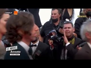 video so may we start premiere de annette cannes2021 sex