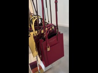 video шикарные сумочки с заманчивыми скидками из outlet 13000 все модельки с достаой до москвы mj для связи со мной sex