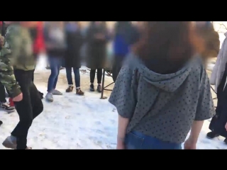 video девочки молодые решили проучить знакомую которая якобы увела чужого парня sex