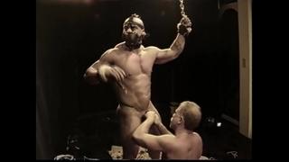 video гейхран садо мазо cbt хозяин тестирует бьёт по яйцам раба качка pekka machobull cock ball sex бдсм гей порно gay sex
