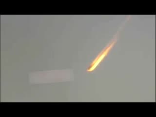 video неизвестный объект огромных размеров падает с неба в сша штат вирджиния sex