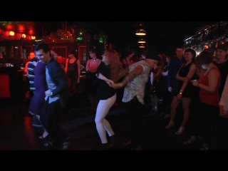 video guille santa cruz танцует salsa cubana на вечеринке sex