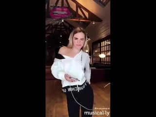 video марьяна ро теребит свою попу и оргазмирует твои блогерши sex