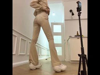 video тощая круглая попка молодой карины karrambaby твои блогерши sex