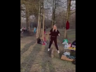 video действие ролика разворачивается медленно но уверенно и неотвратимо sex
