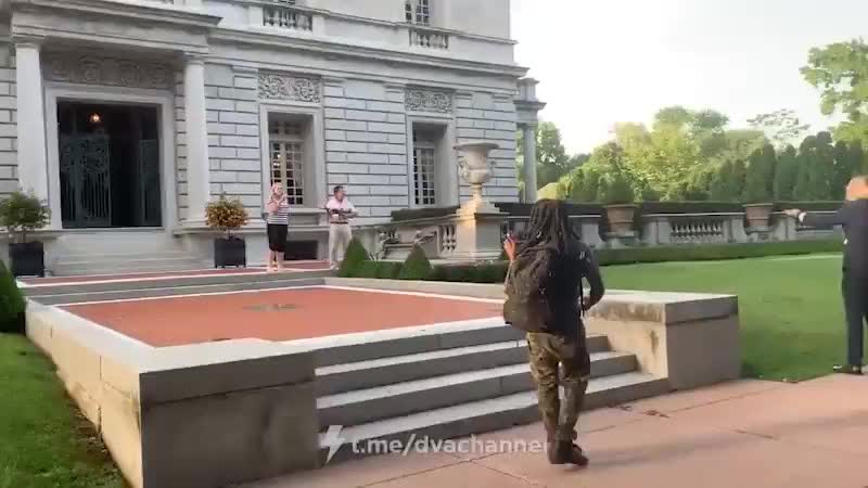 video 1 blm активисты проникают на частную собственность в сент луисе sex