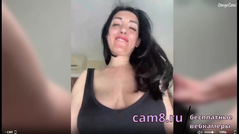 video ахуеая шлюха разговаривает матом и дрочит свою пиздень sex