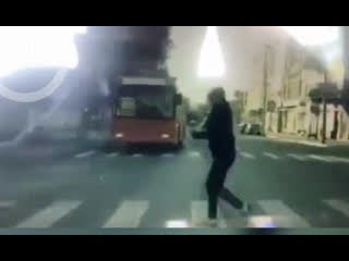 video машина на огромной скорости сбила женщину на пешеходном переходе саратов sex
